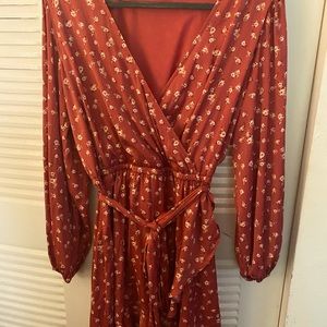 Large size dress used once. No stains no tears.